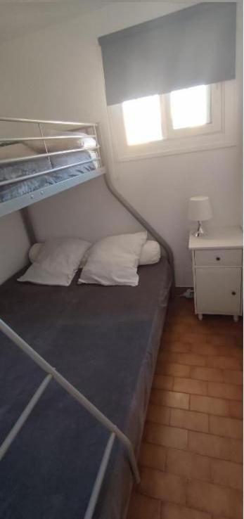 Appartement T2 Avec Piscine, Proche De La Plage Et Du Port Gruissan Esterno foto