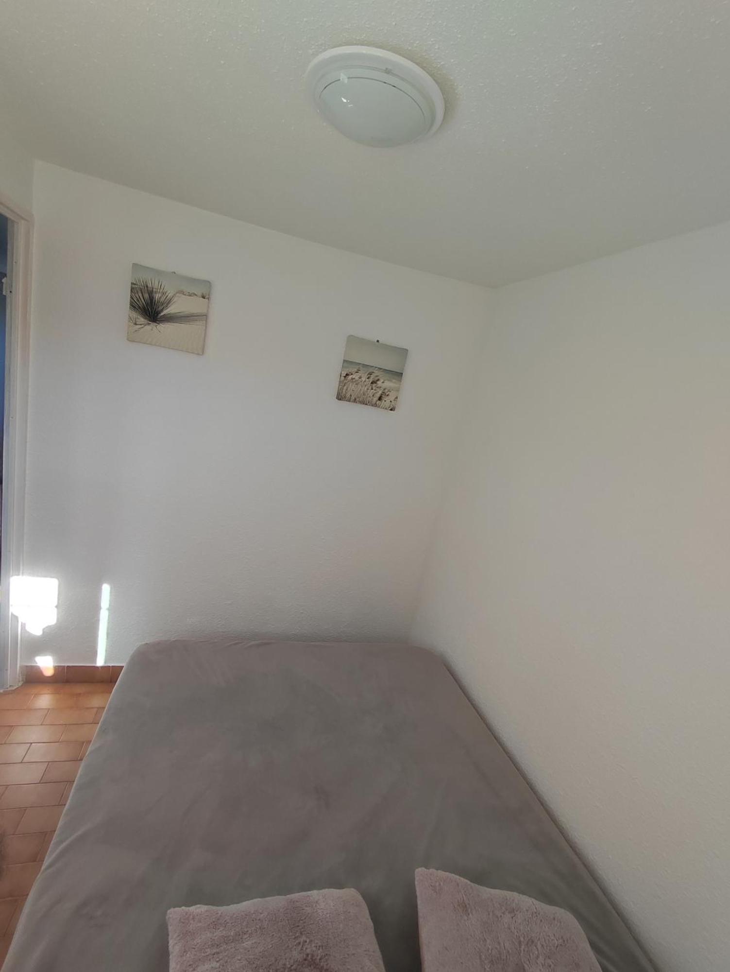 Appartement T2 Avec Piscine, Proche De La Plage Et Du Port Gruissan Esterno foto